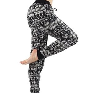 Casual joggers soft light weight drawstring 01